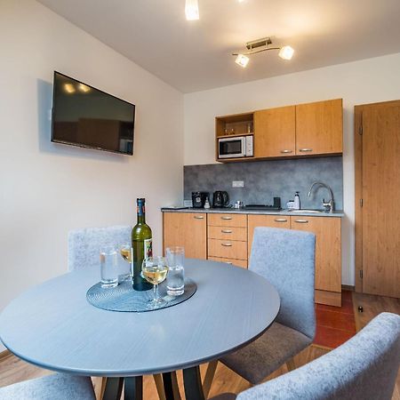 Apartman Solaris กิโยฟ ภายนอก รูปภาพ
